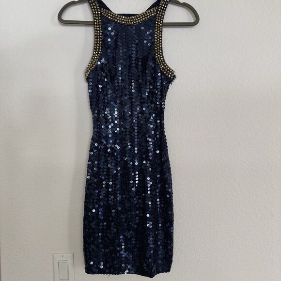 Niteline Della Roufogali Gold Beaded Cocktail Night Out Sexy Dress Size 2 Blue - Picture 16 of 16